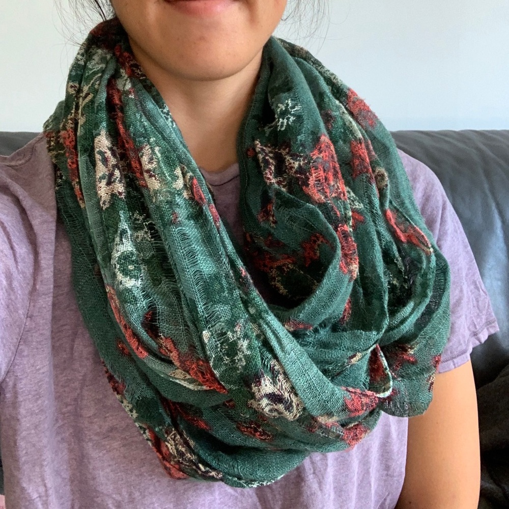 Ecoté Floral Infinity Scarf - Picture 4 of 5